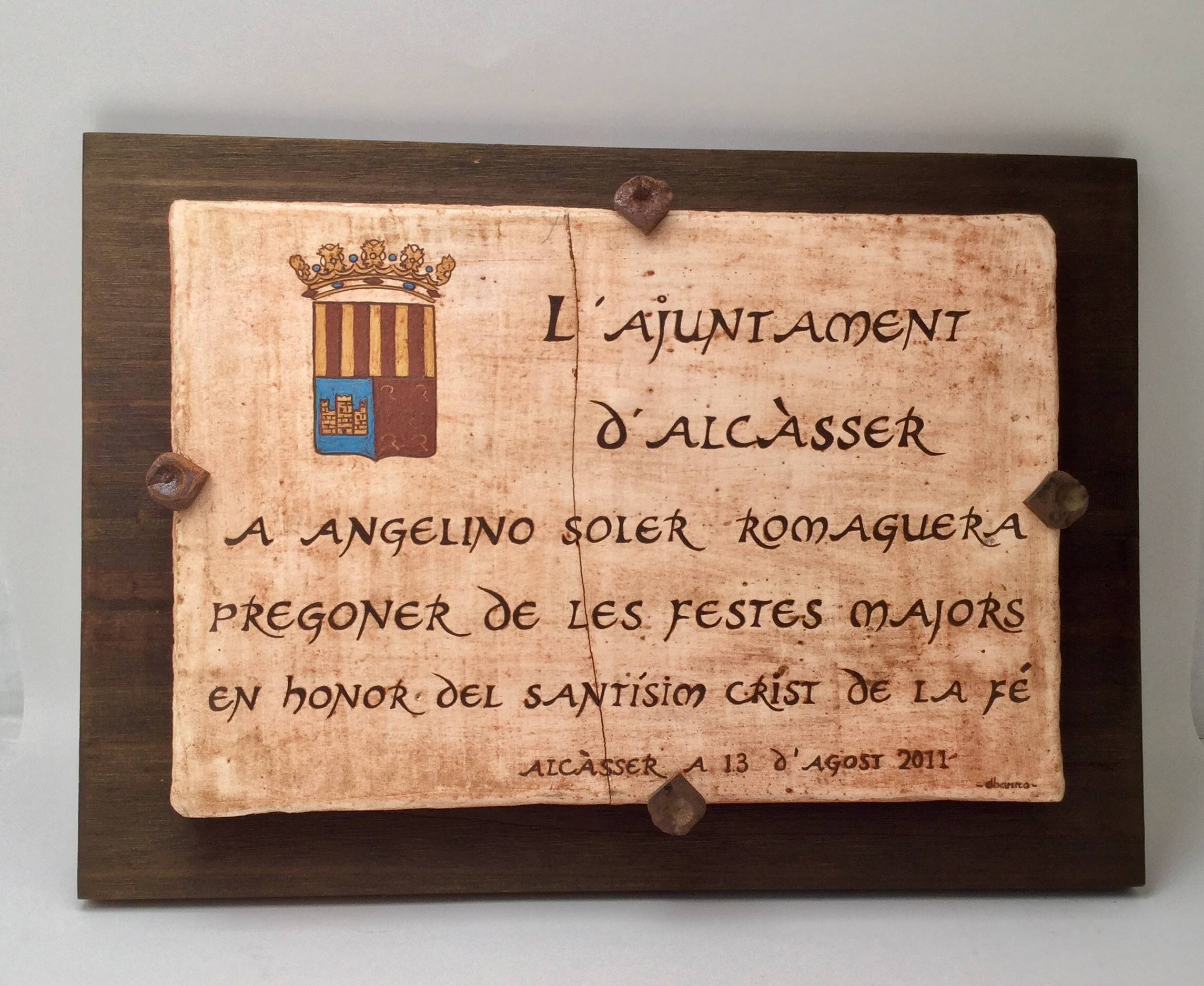 Azulejo rotulado estilo socarrat personalizado ceamica personalizada ayuntamientos